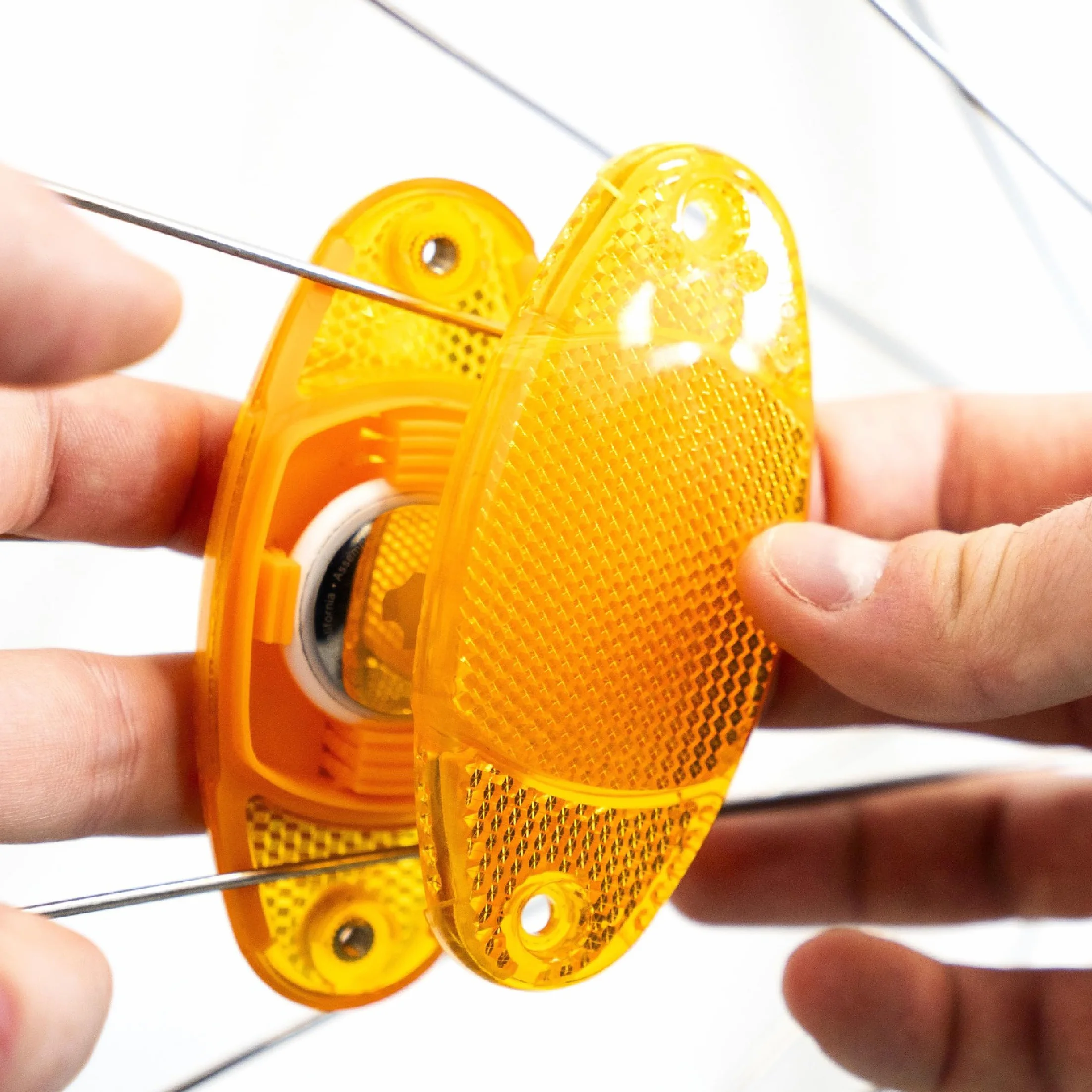 OVERADE - AIRFLEC x2 - AIRTAG GPS Tracker - Katadioptry kół - Zabezpieczenie przed kradzieżą roweru