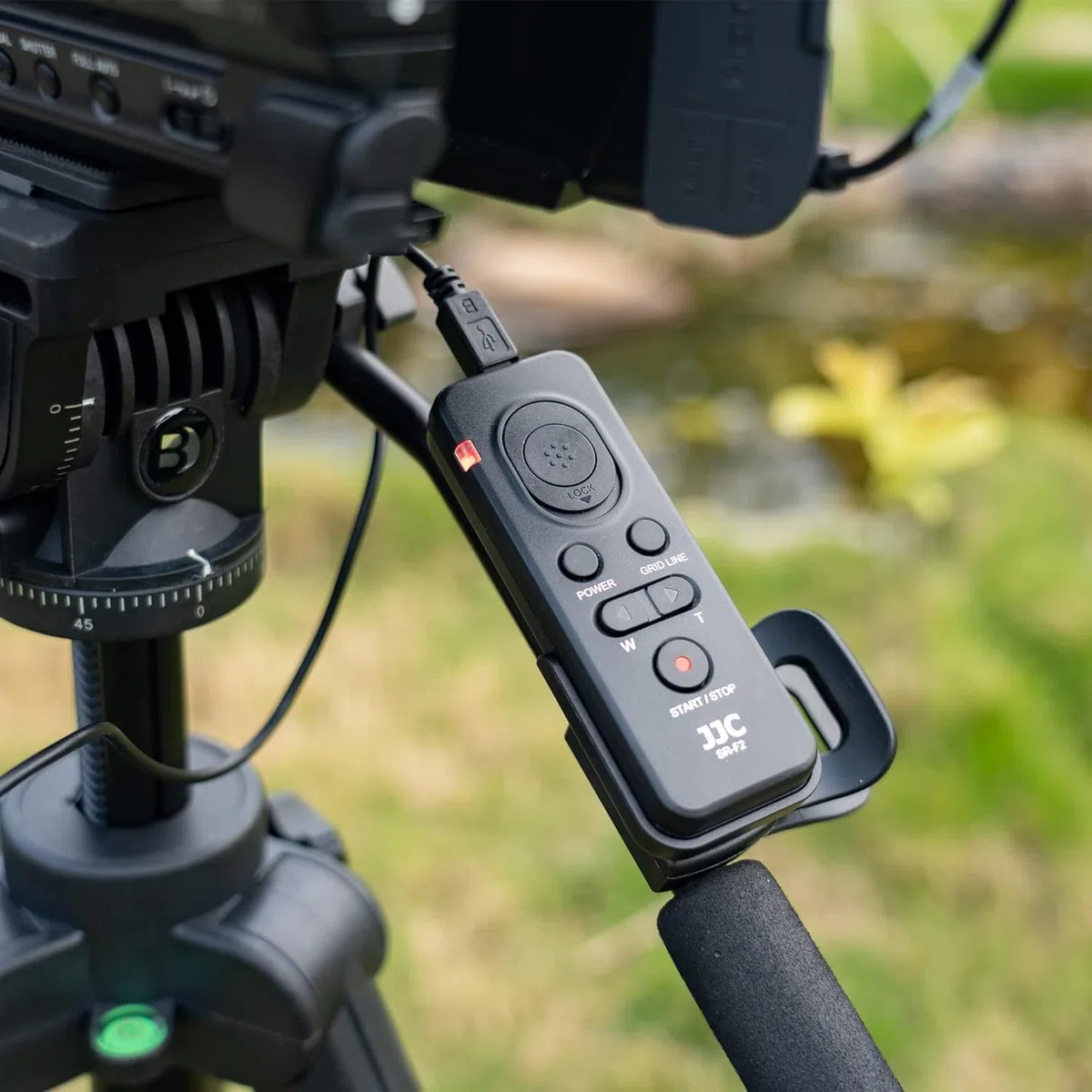 JJC Pilot zdalnego sterowania z wieloma zaciskami do Sony a7R V, a7 IV, A6600 A6400 a7S III ZV-1 A9 A99 A7 A7R A7S RX100 VII, FDR- AX53 CX405 CX900 zastępuje Sony RM-VPR1