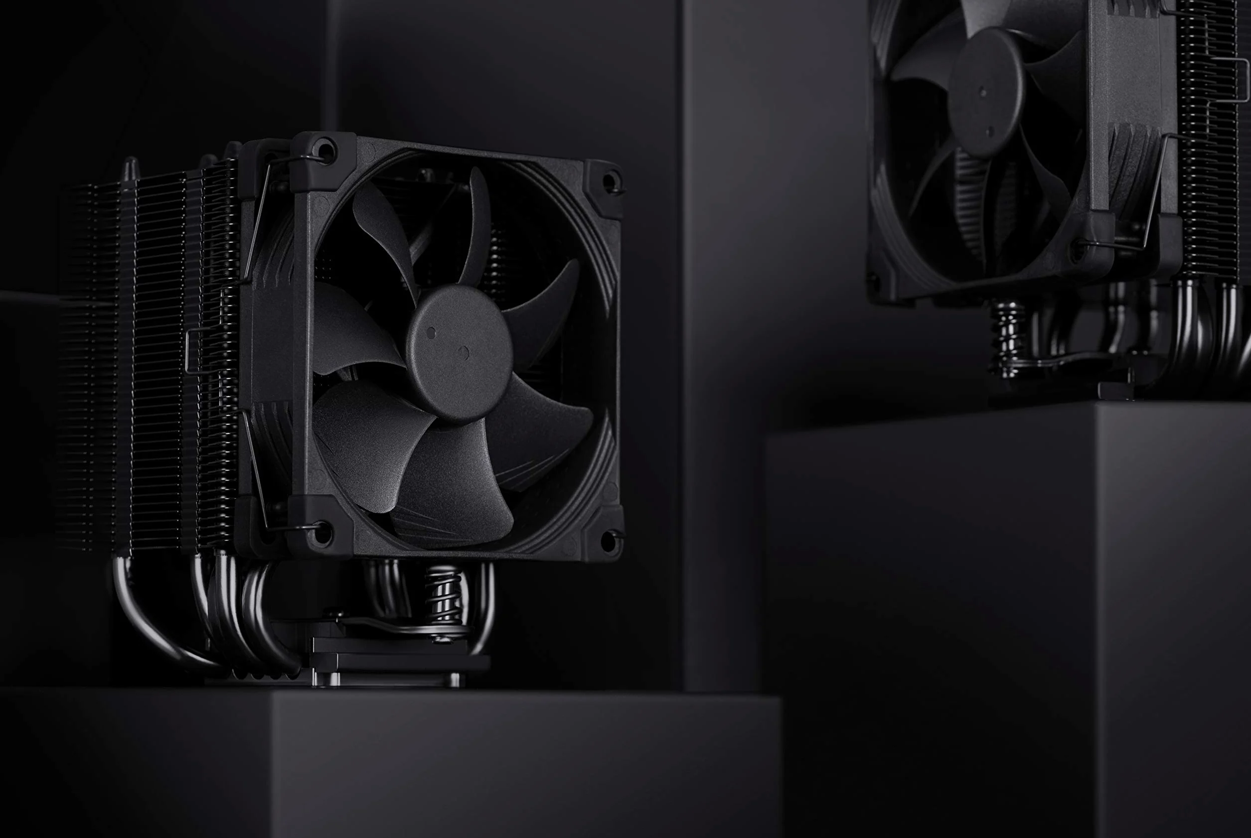 Noctua NH-U9S chromax.black, 92-milimetrowy Jednowieżowy Cooler CPU (Czarny)