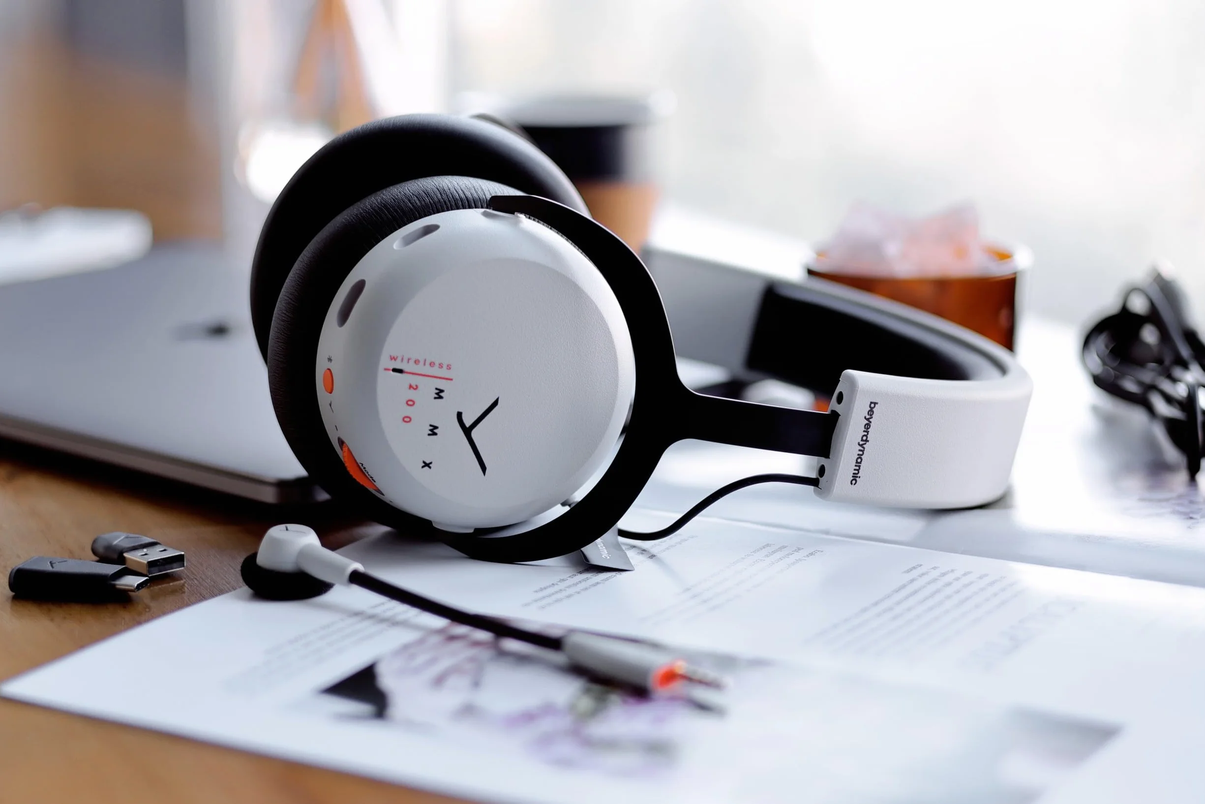 beyerdynamic Oryginalny kabel połączeniowy Analog-USB 1,3 m do MMX 200 Wireless czarny