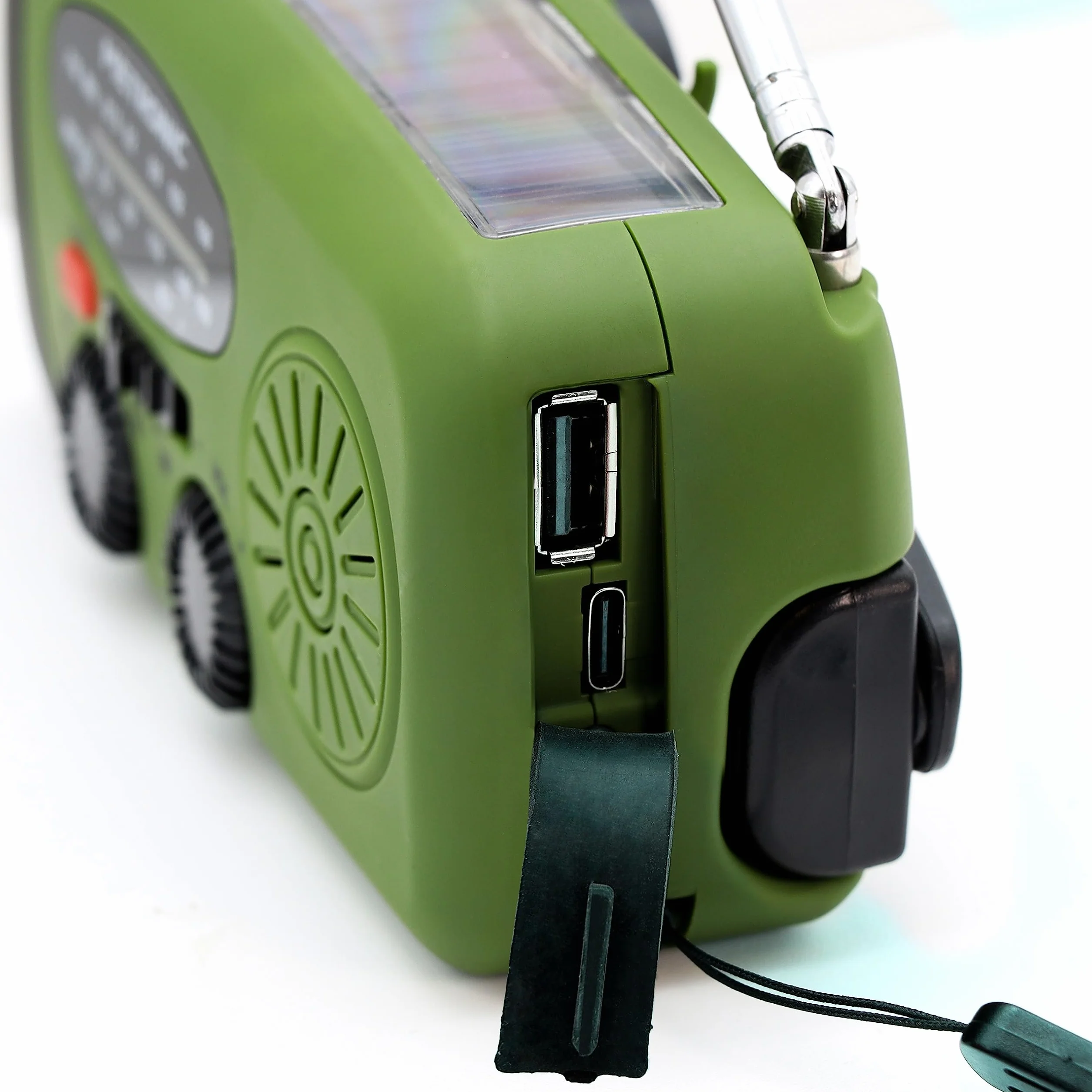 Metronic Radio FM Przenośne Solarne Ładowanie 2000mAh Dynamo - Stanowisko z przyciskiem SOS Awaryjne - Funkcja Latarki LED - Zielony i czarny - 477216