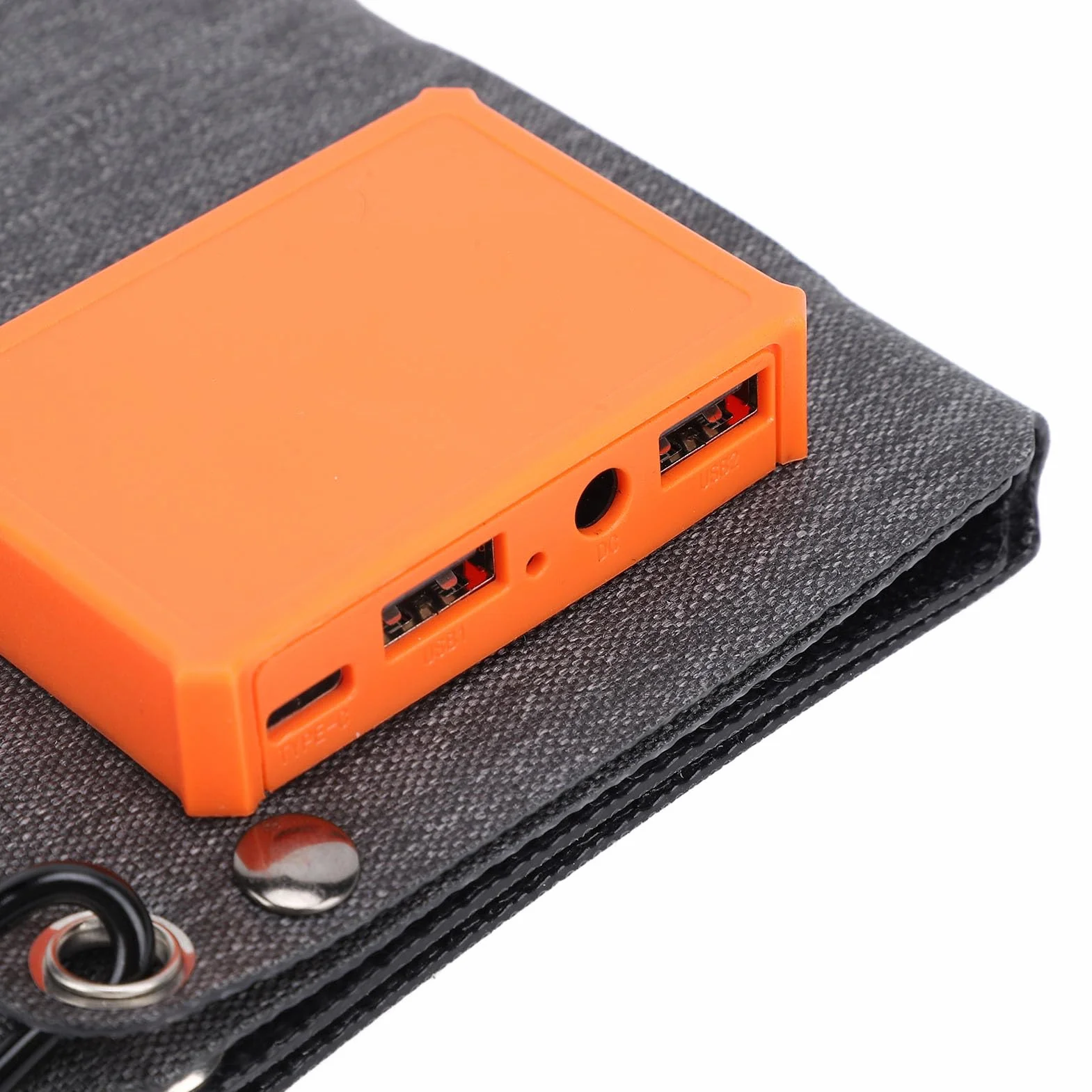 Zestaw Składanej ładowarki do Panelu Słonecznego o Mocy 40 W z Wyjściami USB-C i USB-A do Telefonów, Powerbanków, Tabletów, Przenośnego Panelu Słonecznego, Lekki i Ekologiczny,