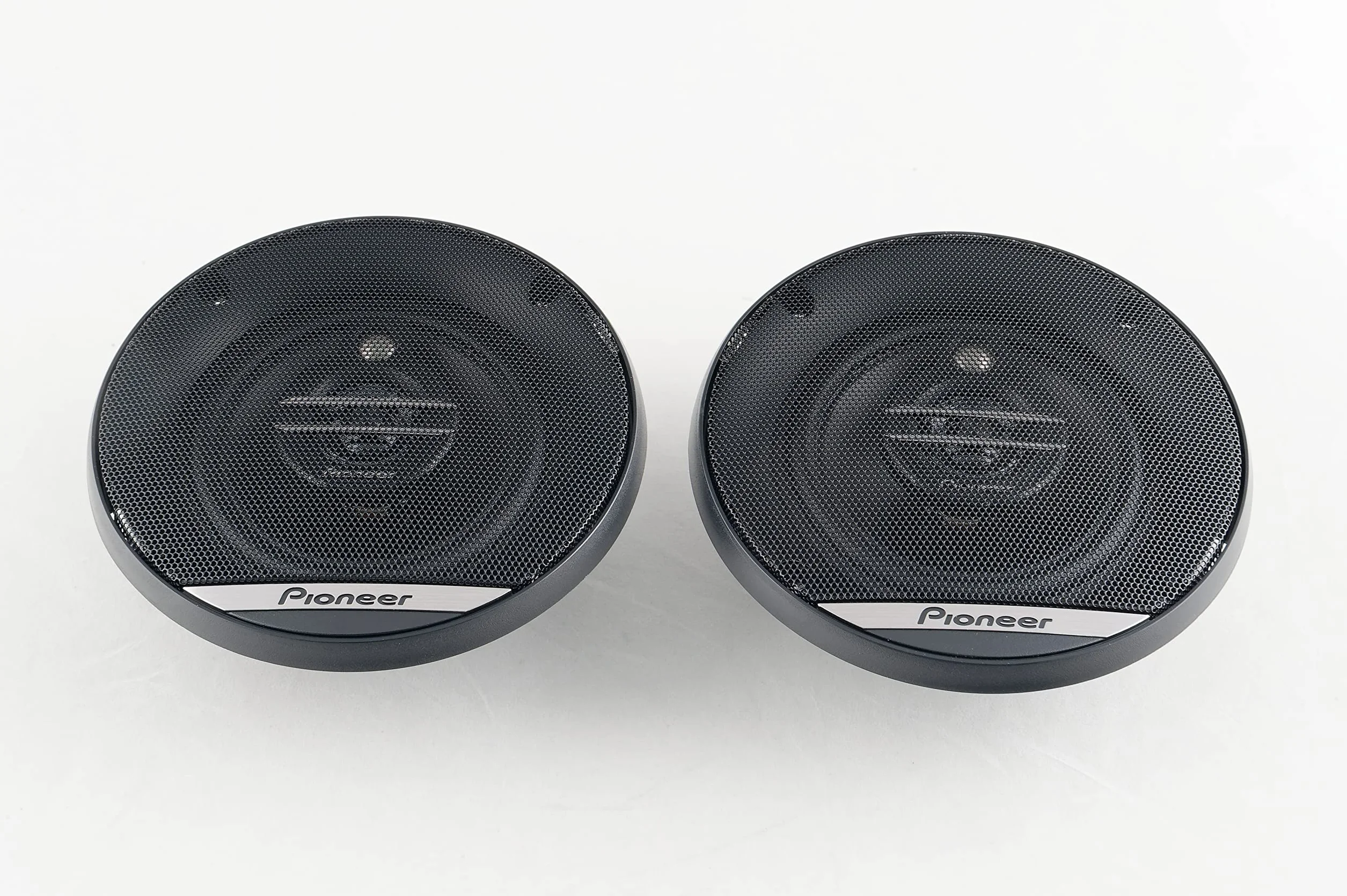 Pioneer TS-G1030F 3-drożny głośnik współosiowy do samochodów (210 W), 10 cm, mocny dźwięk, membrana IMPP zapewnia optymalny bas, moc znamionowa 30 W, głębokość zabudowy 43 mm, czarny, 2 głośniki