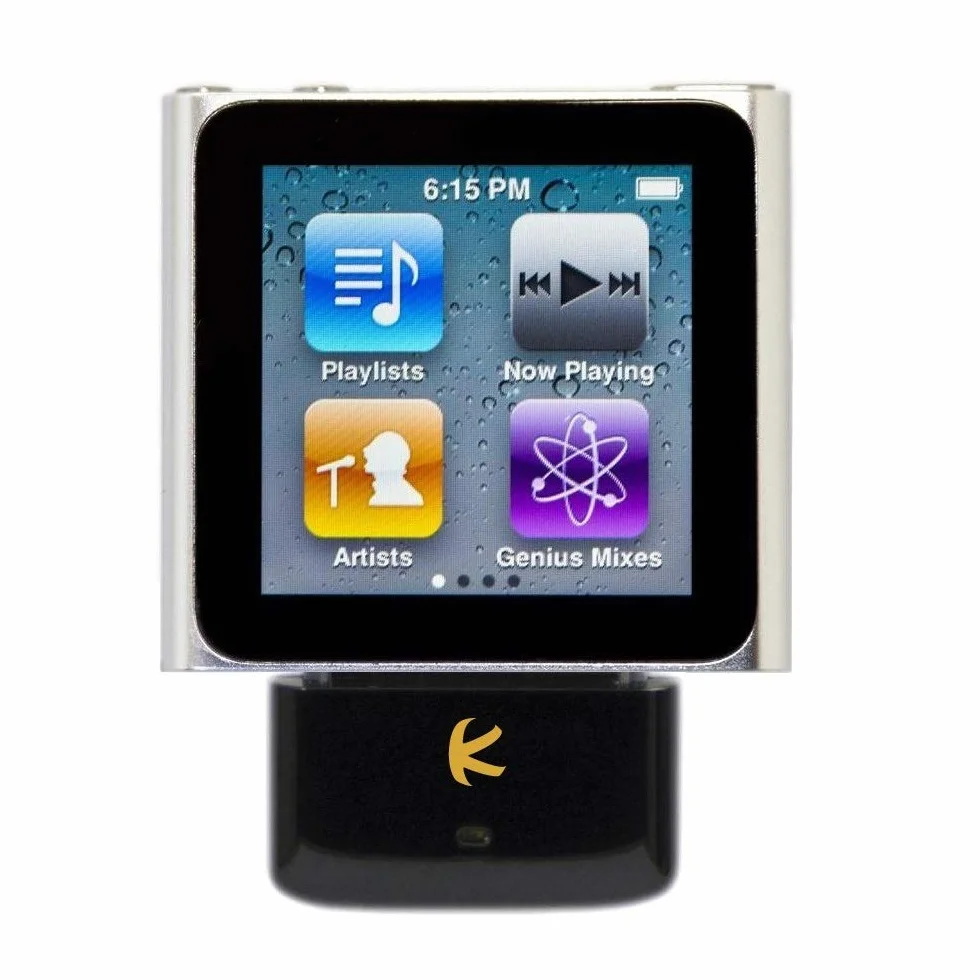 i10s (luksusowy czarny) : Mały nadajnik iPoda Bluetooth do iPoda/iPhone/iPada/iPod Touch z prawdziwym uwierzytelnieniem Apple. Działa dobrze z Apple AirPods.