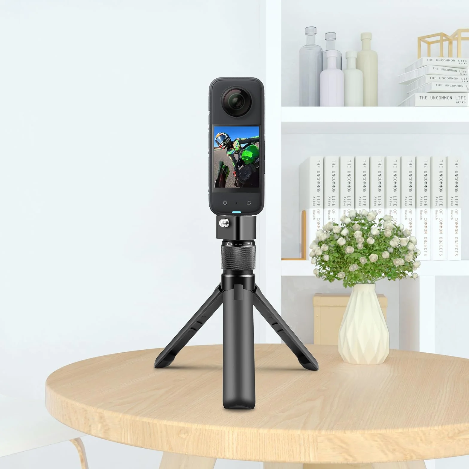 PULUZ Insta 360 x 4 statyw Insta 360 Bullet Time Handle, mini statyw z podwójnym 1/4 cala do Insta360 One X2, X3, X4, do Gopro Hero 12 11 10 8 7 6 5