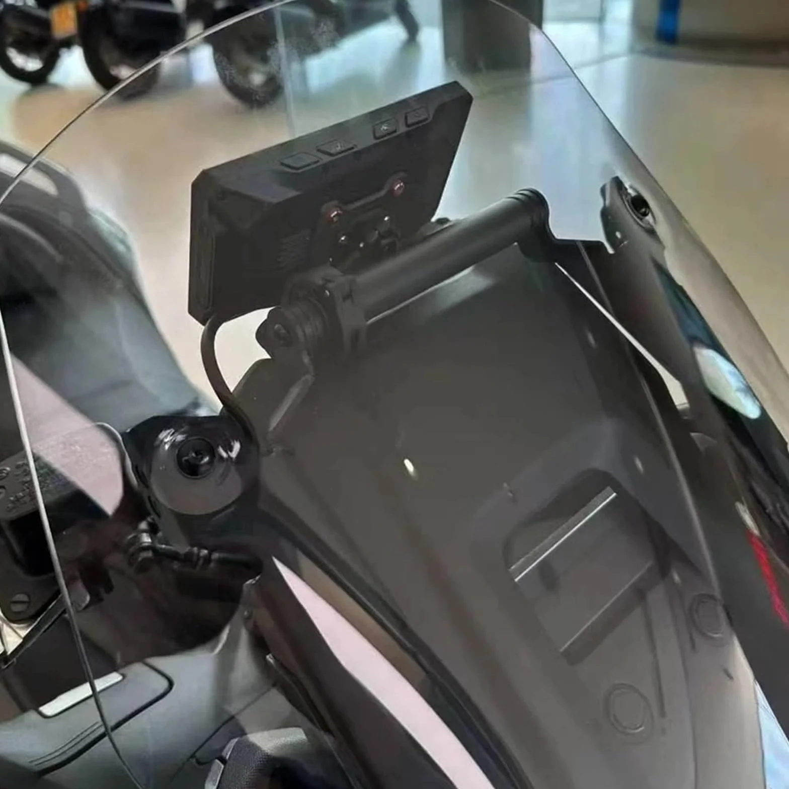 Pasuje do TMAX T-max 560 TECH MAX 2025 Uchwyt adaptera Akcesoria motocyklowe Uchwyt do nawigacji GPS Smartfon Motocyklowy uchwyt do nawigacji