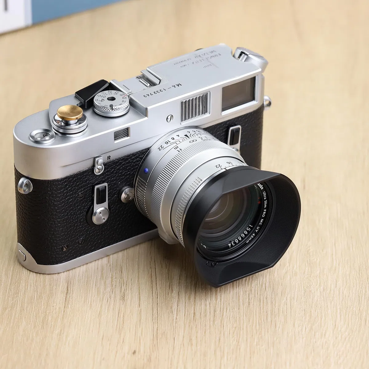 Haoge LH-ZV02MB Kwadratowa metalowa osłona obiektywu do Voigtlander Nokton 35mm f/1.4 II, 40mm f1.4,50mm f1.5 II 28mm f1.5 VM Mount, Carl Zeiss Biogon T* 35mm f2 ZM, 2.8/35 35mm f2.8 ZM, 50mm f2 ZM