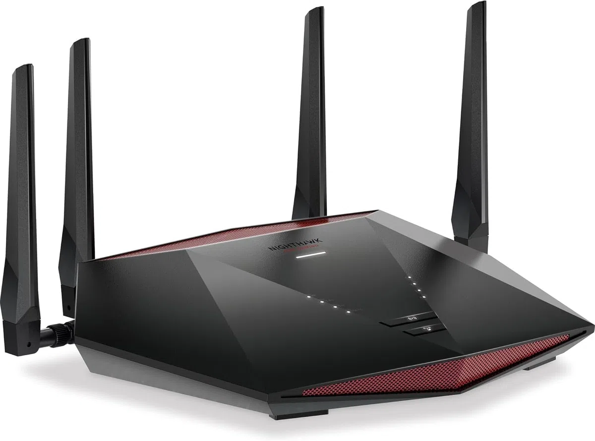 Netgear Nighthawk Pro Gaming 6-Stream WiFi 6 router, XR1000, prędkość bezprzewodowa AX5400, do 5,4 Gb/s, DumaOS 3.0 optymalizuje połączenia serwera bez opóźnień, kompatybilny z Playstation5