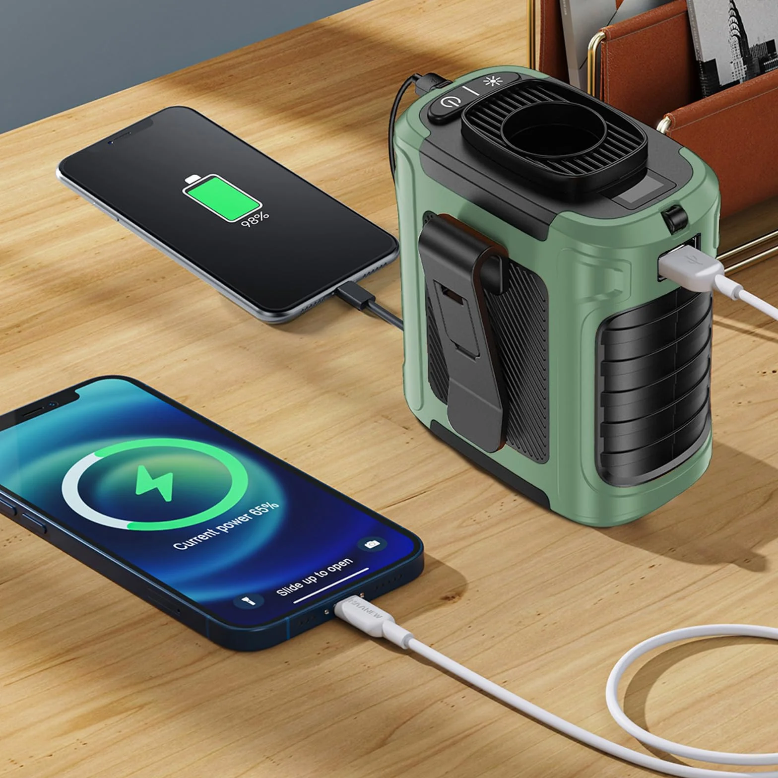 Gemmac Przenośny wentylator do użytku na zewnątrz, wentylator USB z wentylatorem Clip, przenośny mini wentylator z 5 poziomami i oświetleniem, do uprawiania sportu na świeżym powietrzu, na kemping