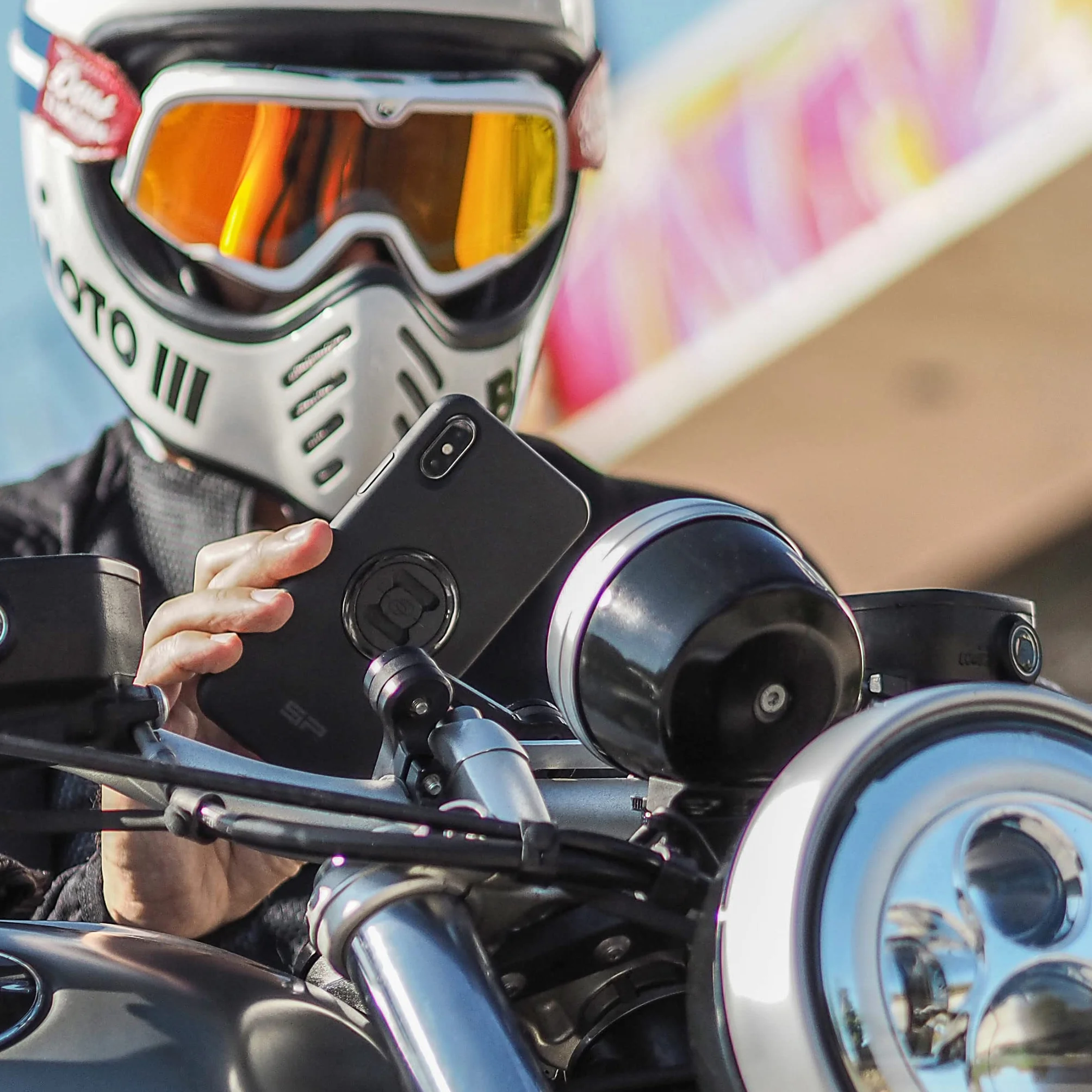 SP CONNECT Uchwyt na telefon komórkowy motocyklowy, wodoszczelny uchwyt na telefon komórkowy do motocykla, motoroweru, skutera, akcesoria do wszystkich smartfonów, takich jak iPhone Samsung, uchwyt na gadżet do nawigacji i telefonu