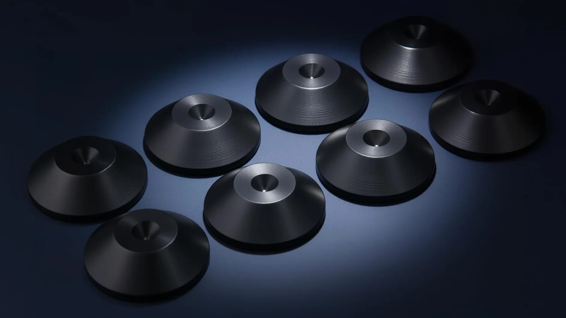 PrecisionGeek Podkładki do głośników – czarne anodowane aluminium – Coned Ø20 – zestaw 8 sztuk