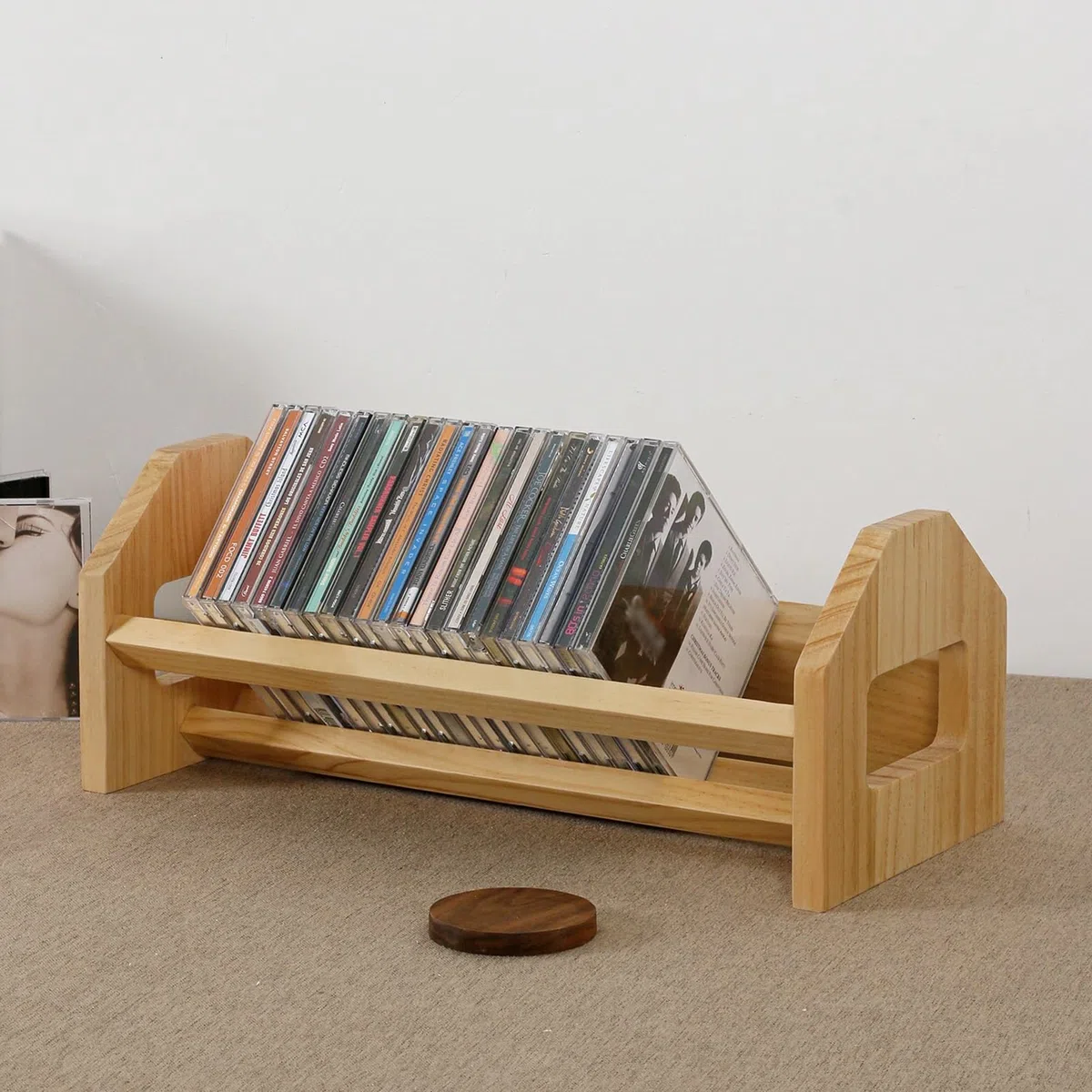 Stojak na płyty CD z naturalnej sosny, 43 x 19 cm x 17 cm, wyświetlacz do przechowywania dysków DVD i gier, etui na klejnoty, nie wymaga montażu, idealny do kolekcji muzyki i filmów
