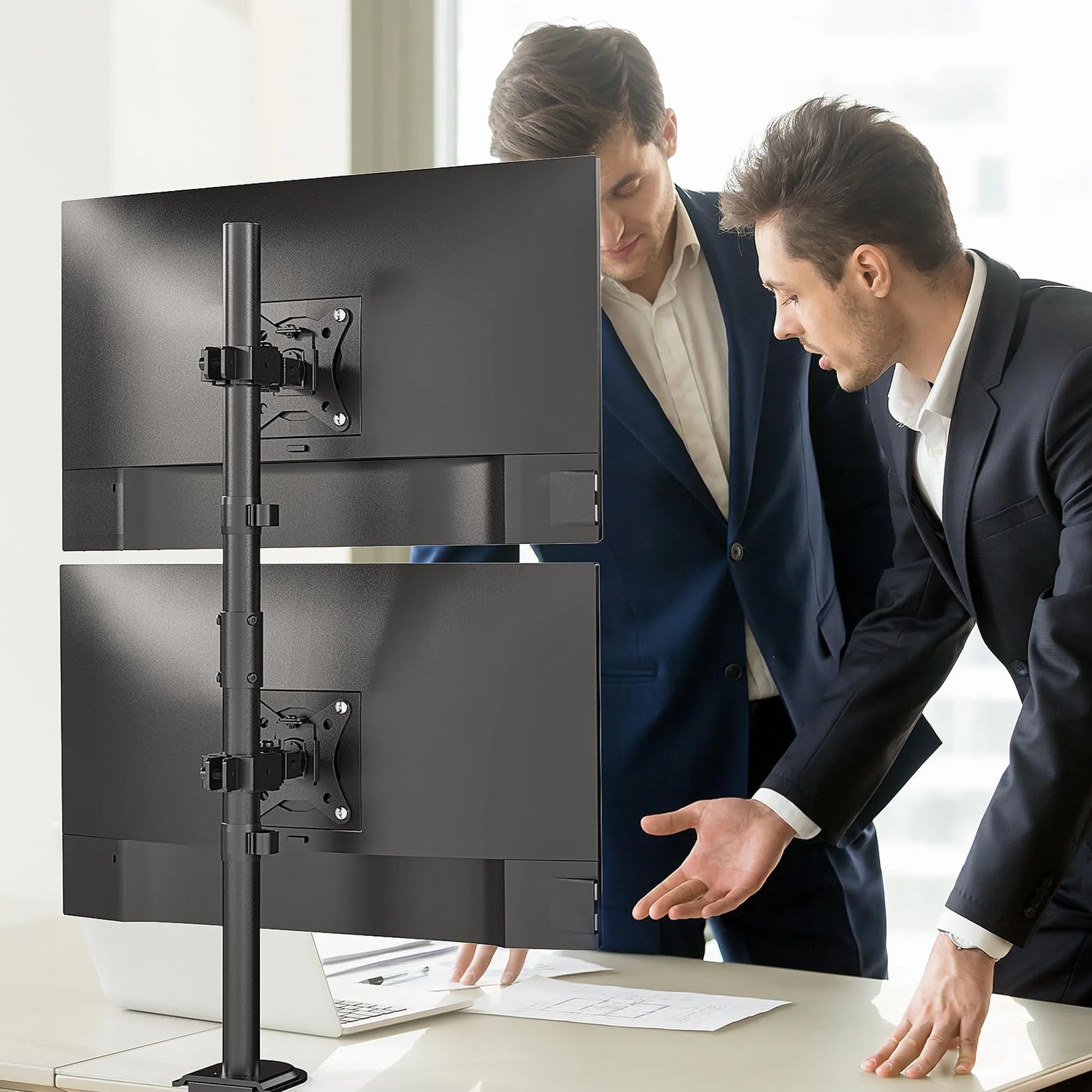 PUTORSEN Podwójny stojak na monitor, bardzo wysoki, 80 cm, pionowy uchwyt na monitor do monitorów 17-32 cali do 9 kg z obrotowym obrotem nachylenia, VESA 75 x 75-100 x 100 mm, PTMA66-L