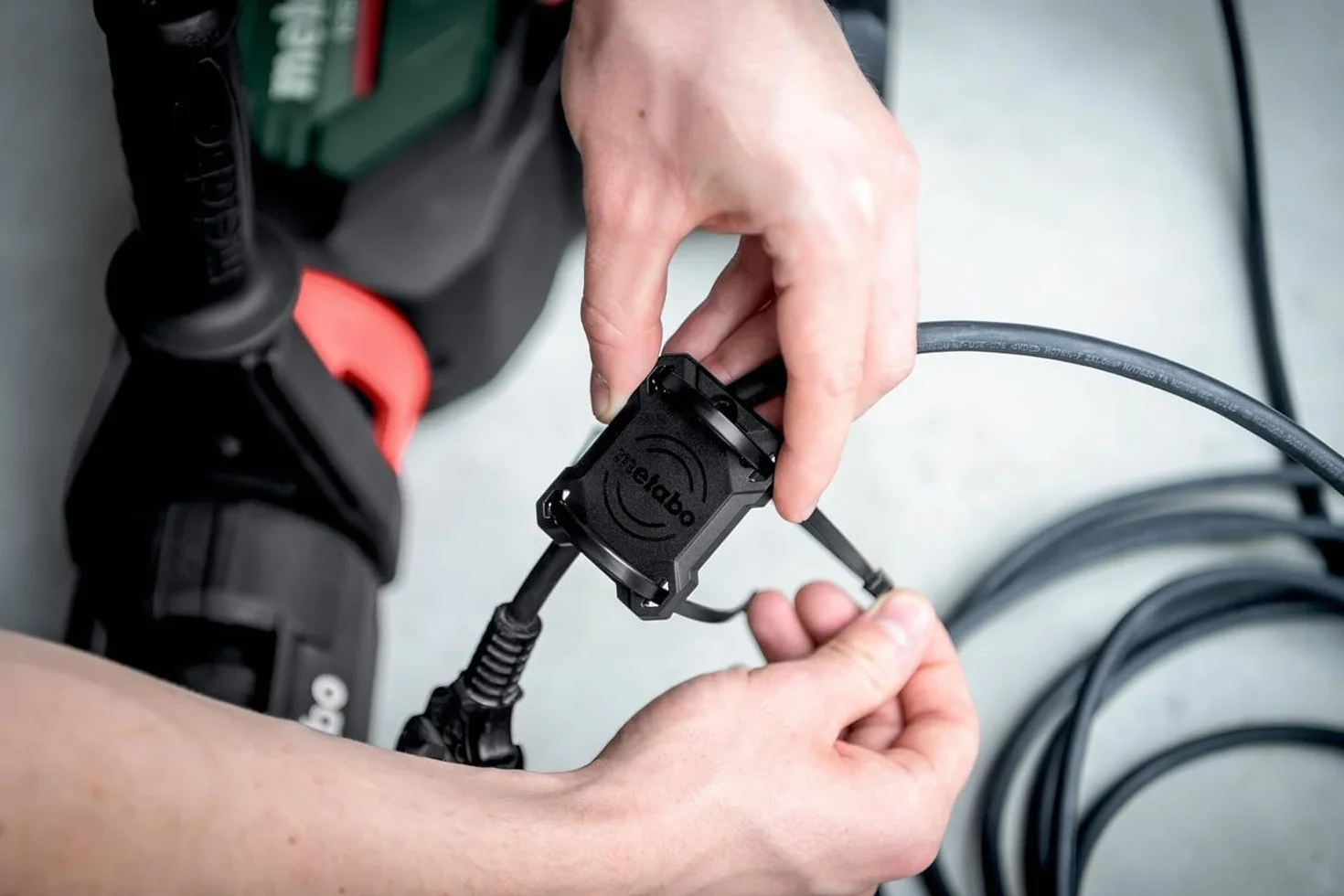 Metabo Tracker do iPhone'a/iPada, śledzenia narzędzi, IP67, kompatybilny z metaBOX i Apple CarPlay