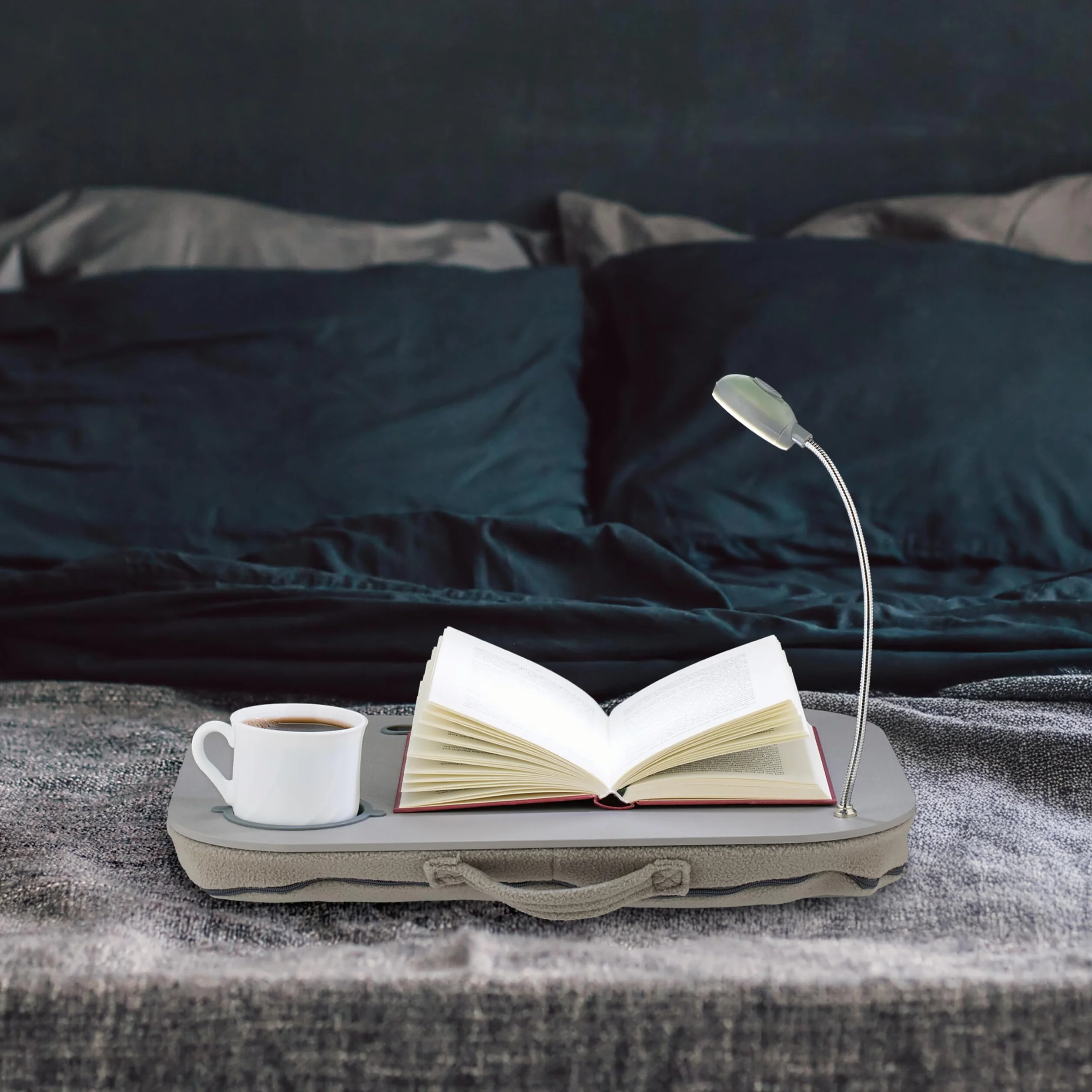 Relaxdays 10012569 Taca na laptopa z uchwytem na kubek i oświetleniem LED, przenośny stół