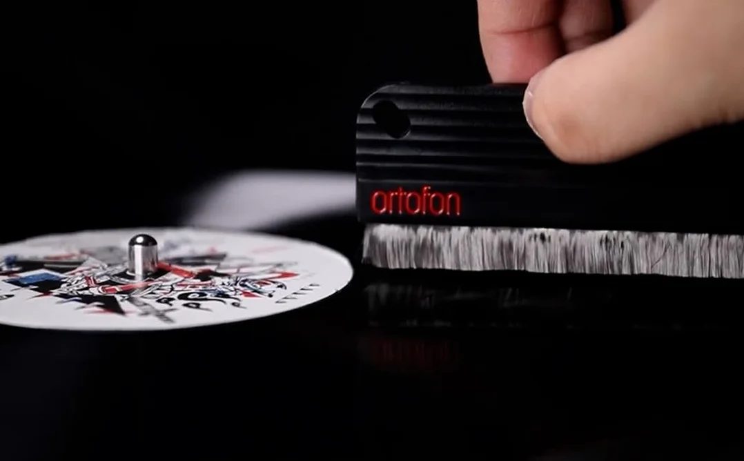 Ortofon Carbon Fiber Record Brush Szczotka tarczowa