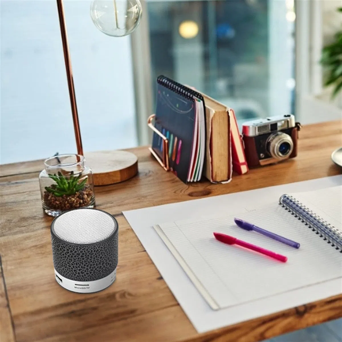 Części głośnika Głośnik Bluetooth Mini głośnik bezprzewodowy Crack LED Karta TF USB Subwoofer Przenośna kolumna dźwięku muzycznego MP3 na telefon komórkowy na PC (kolor: czarny) little surprise