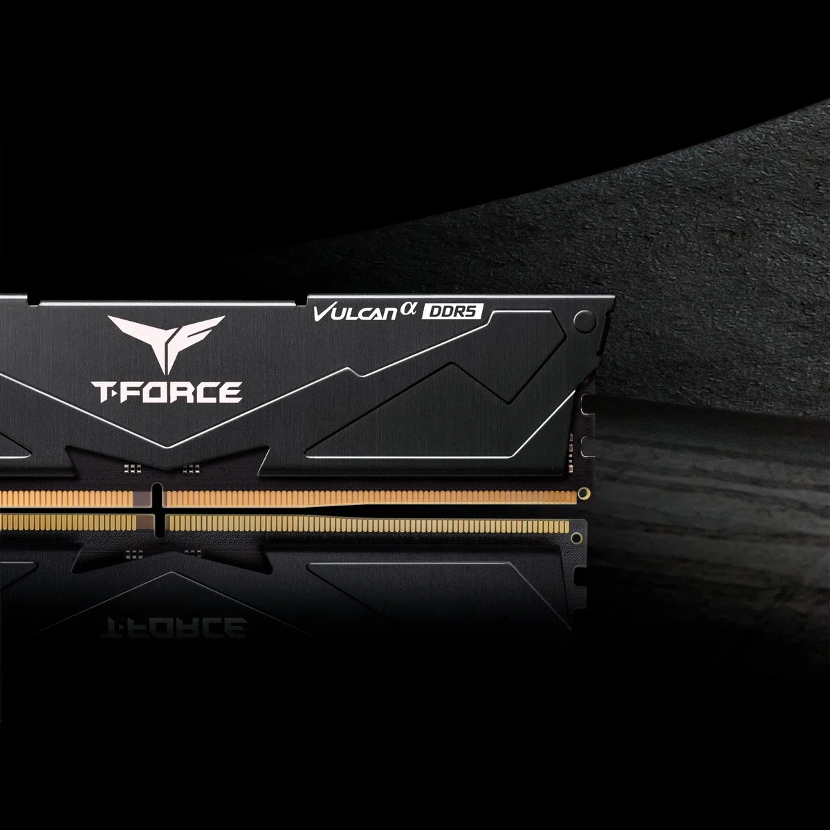TeamGroup T-Force Vulcan 16 GB 6000 MHz (6000 MT/s) CL38 czarna pamięć do gier, DDR5 UDIMM, metalowy radiator, ECC, XMP 3.0/AMD Expo, kompatybilny z procesorem Intel/AMD, wysoka wydajność, pamięć RAM