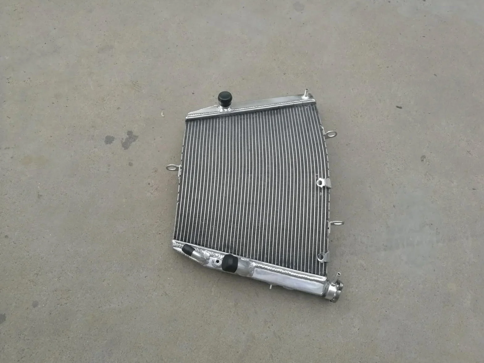 Radiatora Steam Deck Pasuje Do 2006-2015 Suzuki GSXR600 GSXR750 K6 K7 GSXR 600 750 Aluminiowa Chłodnica Chłodnicy Chłodzenie Płynu Chłodzącego 2006-2011 Aluminiowy radiator