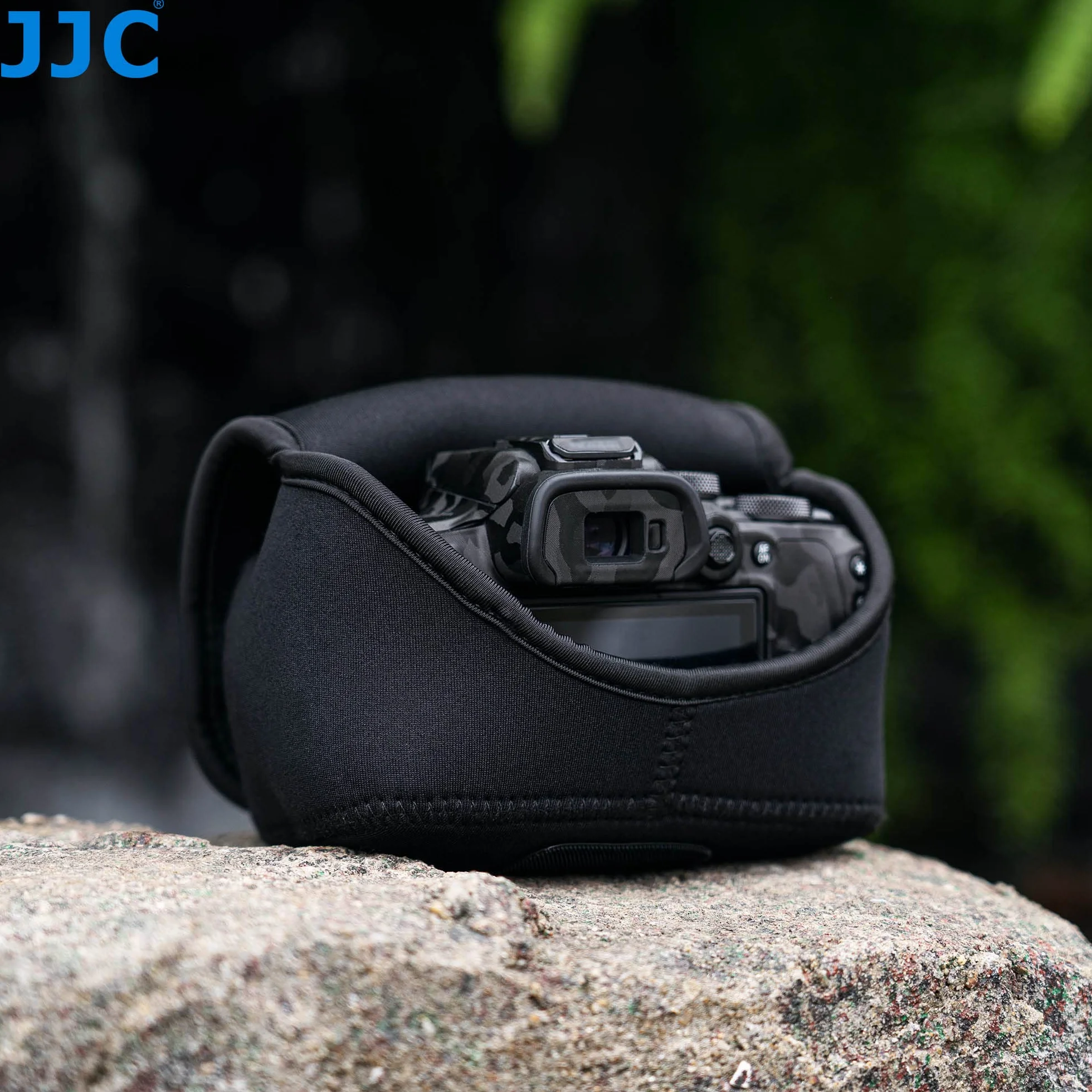 JJC Neoprenowe Etui Na Aparat Canon EOS R7 i R10 z RF-S 18-45 mm f/4,5-6,3 Obiektywem STM, Pasuje Do Kompaktowych Aparatów o Rozmiarze 130x75x100 mm (5,1 x 2,9 x 3,9), Czarne