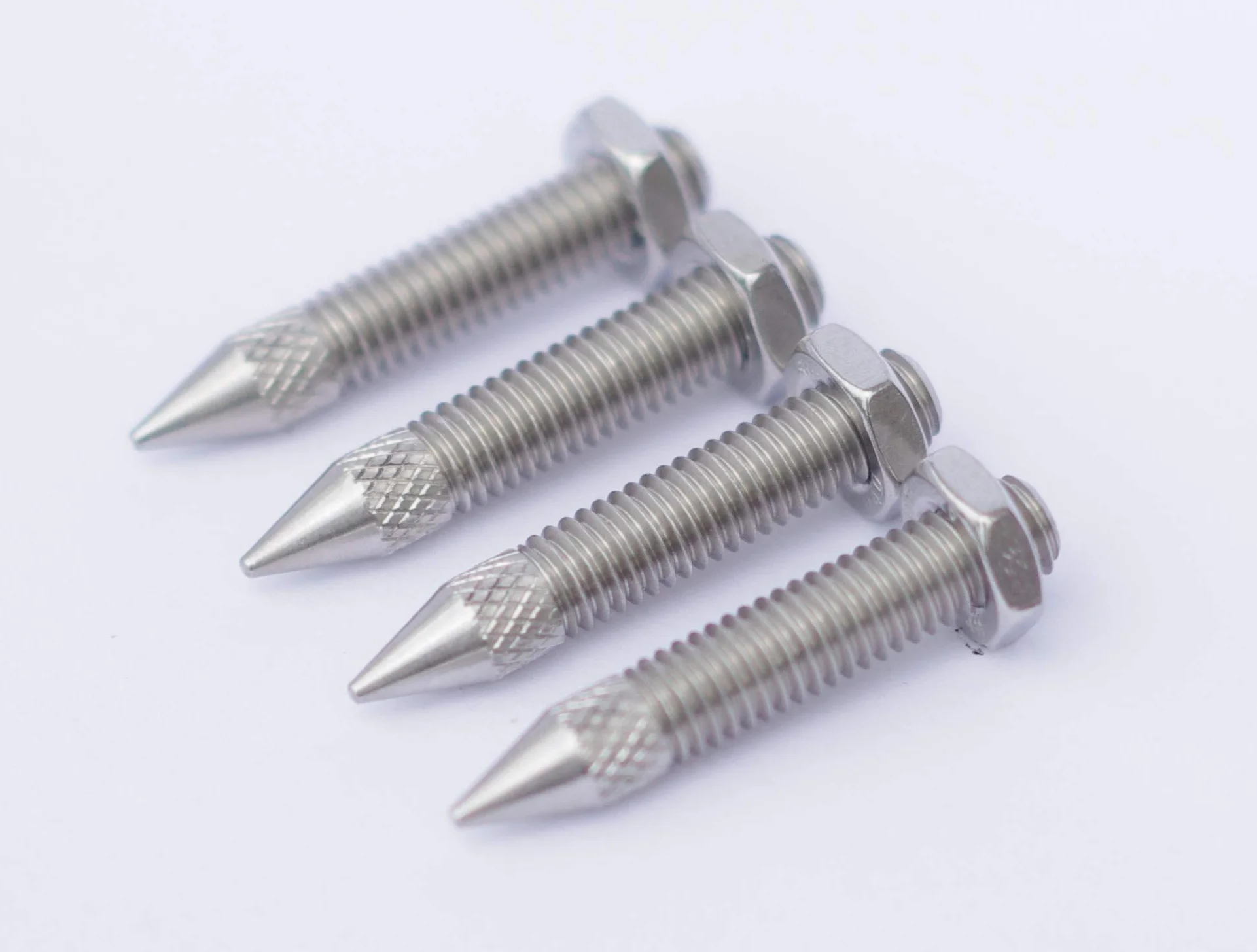 PrecisionGeek - Kolce Głośnikowe M6 x 24mm L- 35mm, Stal Nierdzewna (4 sztuki)