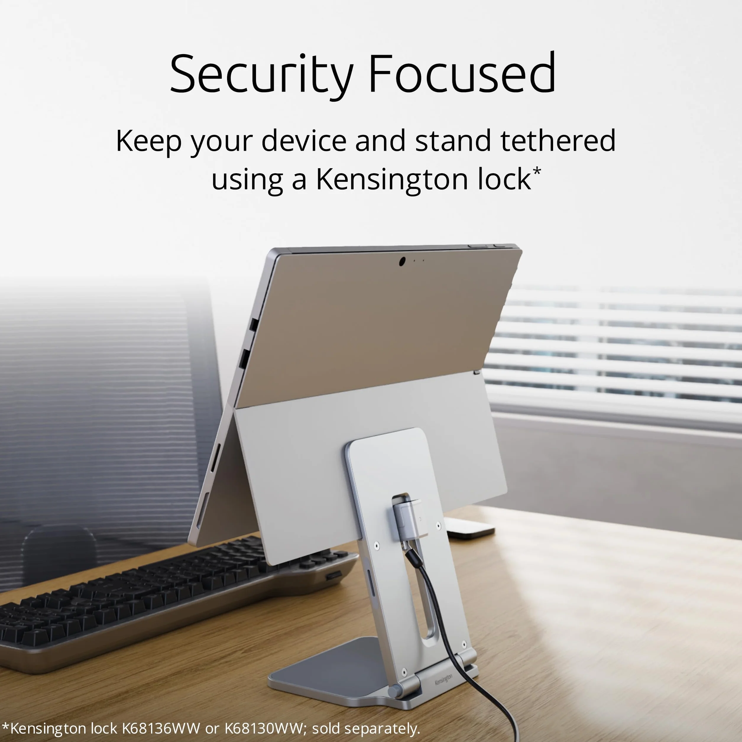 Podstawka pod laptopa Kensington stworzona we współpracy z Microsoft, 126,4 x 139,4 x 193 mm. Antypoślizgowa i amortyzująca powierzchnia, stworzona dla Surface Pro i Surface Go (K58277WW)