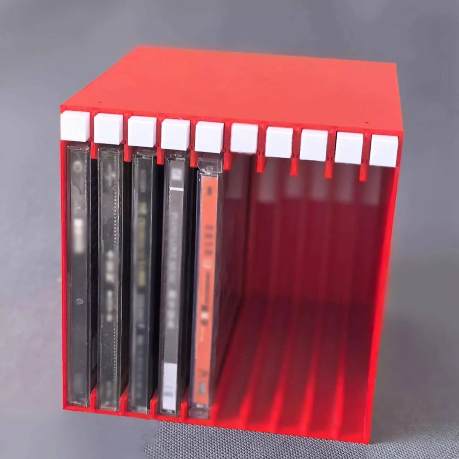 Pudełko do przechowywania płyt CD Stojak na płyty CD z wysuwanym uchwytem, ​​do 10 albumów, wykonany PP na studia
