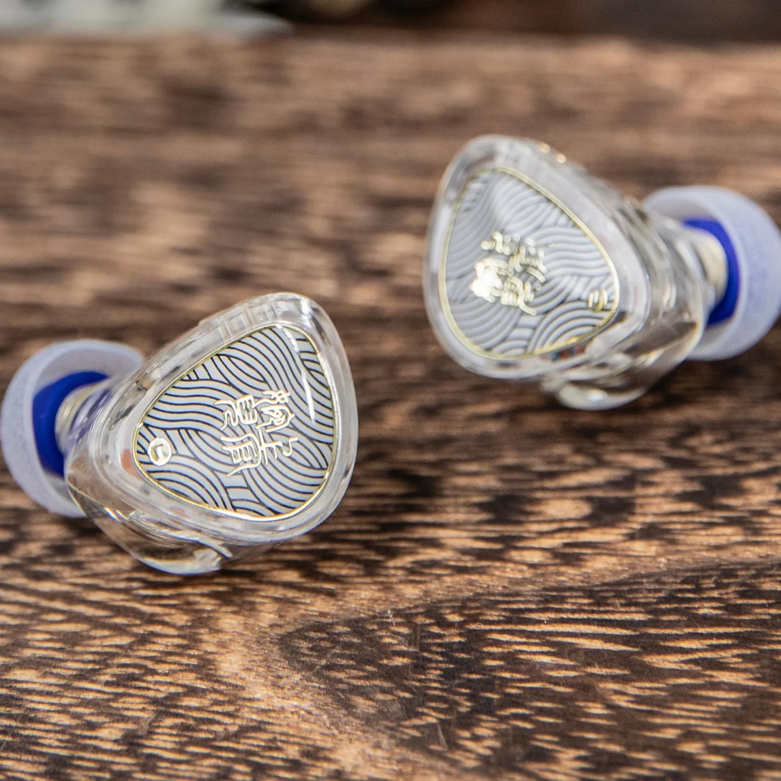Linsoul TANGZU Wan'er S.G II In Ear Monitor, przewodowe słuchawki douszne HiFI, 10-milimetrowy przetwornik dynamiczny z membraną PET Słuchawki IEM (Przezroczysty biały, 3,5 mm)