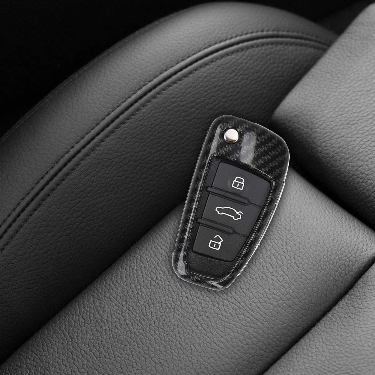 kwmobile Pokrowiec na kluczyki samochodowe kompatybilny z Audi 3 przyciskami Flip Key - twarda obudowa - czarny węglowy