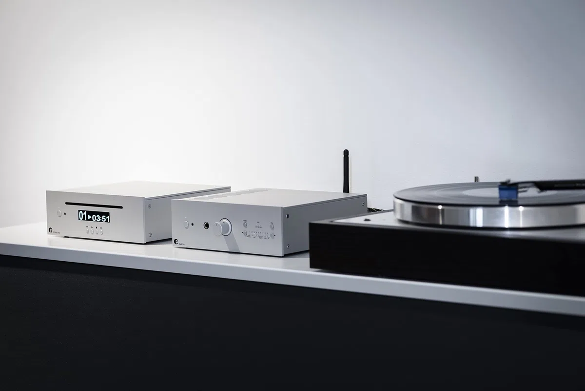 Pro-Ject MaiA DS3, wydajny wzmacniacz stereo z Bluetooth 5.0 aptX HD, wyjście słuchawkowe, fono-in, USB (czarny)