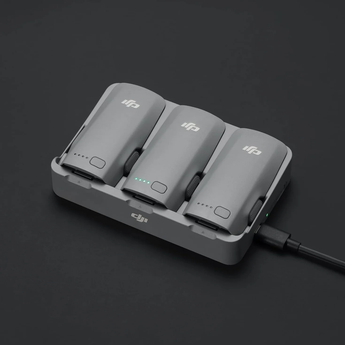 dji Neo Two-Way Charging Hub
