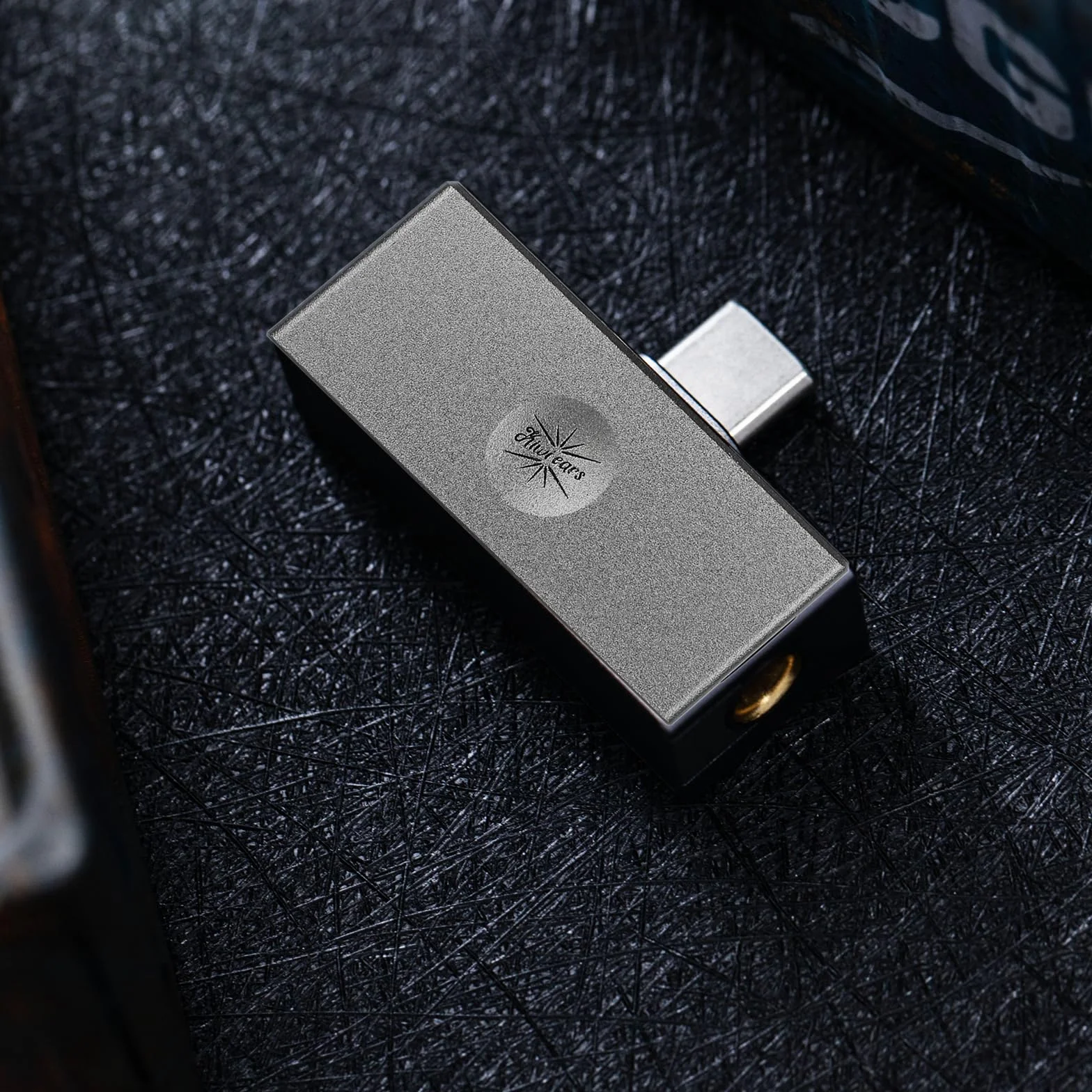Linsoul Kiwi Ears Allegro Mini Przenośny przetwornik cyfrowo-analogowy IEM, wzmacniacz słuchawkowy, wyjście USB C do 3,5/4,4 mm, wysoka rozdzielczość 32 bity/384 kHz(Tytan)