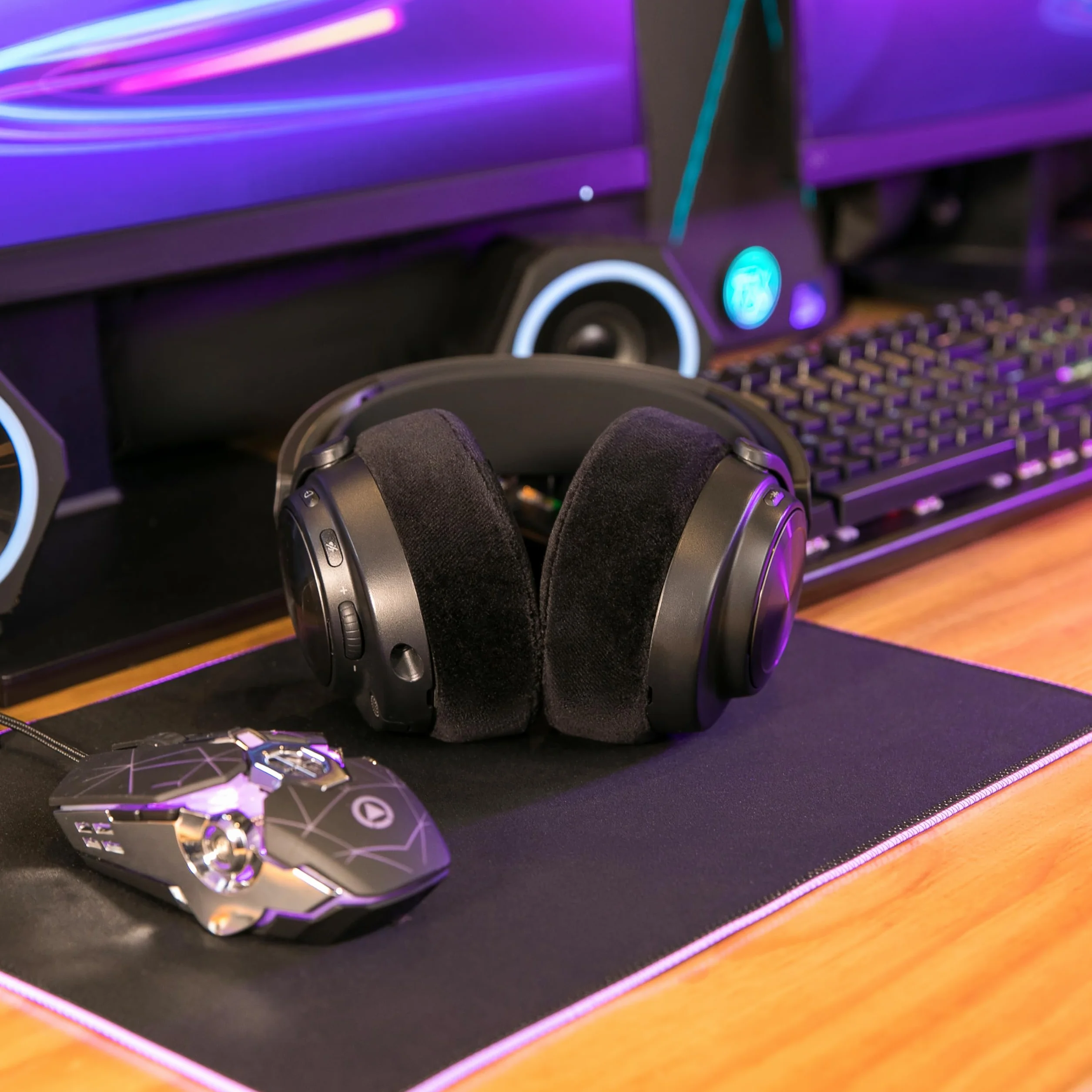 WC StealthZ Nova Pro Wireless Nauszniki FPS do Słuchawek Arctis Nova Pro Wireless, Nova Elite, Nova Pro Omni GadgetryTech Wicked Cushions Black
