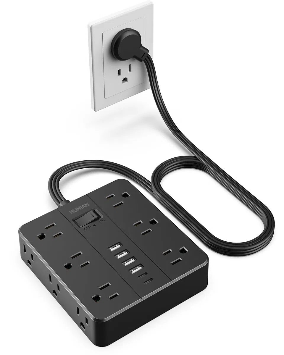 HUNIAN - Ochrona przeciwprzepięciowa z płaską wtyczką, przedłużacz 5 stóp z 12 rozstawionymi gniazdami wielokrotnymi, 6 ładowarkami USB (2 porty USB C), komputerowa stacja ładująca dla