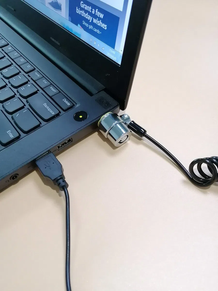 Keyed Alike 5-pak zabezpieczający zestaw blokad kablowych, chowana blokada kablowa, przenośna blokada do laptopa, 5 klawiszy, do monitorów, laptopów, MacBooków, tabletów, iPadów, Mac mini,