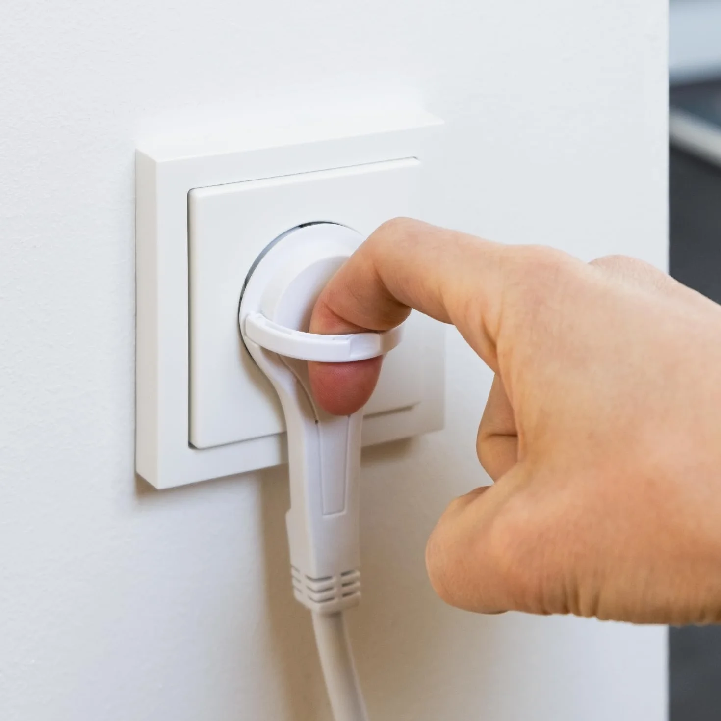 deleyCON 3,0m Kabel Zasilający Przedłużacz z Płaskim Wtykiem Ochronnym Przewód Prądu Przedłużenie 3680W Gospodarstwo Domowe Biuro Multimedia Biały