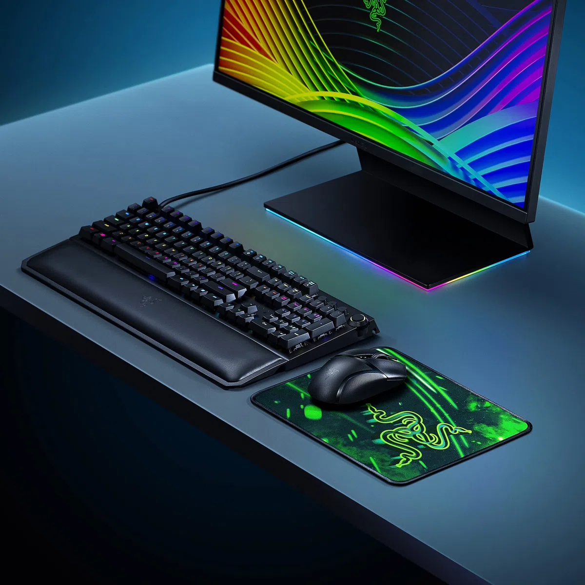 Razer Goliathkäfer – przenośna podkładka pod mysz gamingowa do gry na wynos, tkanina, niebieska/zielona, mobilna