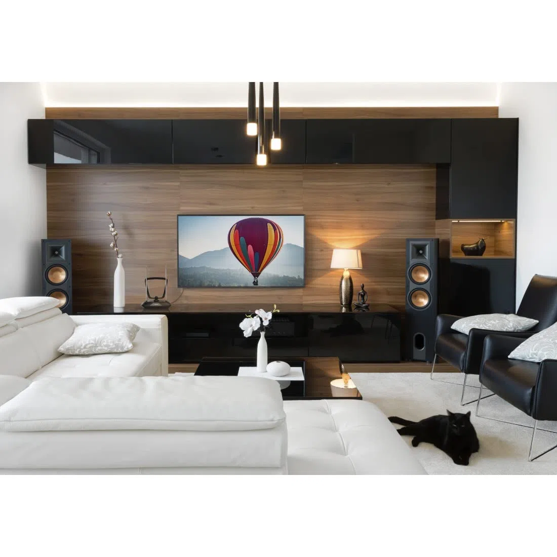 Hama Antena pokojowa DVB-T2 35 RI-3 (wewnętrzna, domowa, do TV, telewizji telewizorów, led, wtyczka koaksjalna, aktywna, kabel 2m, 5G LTE) czarna