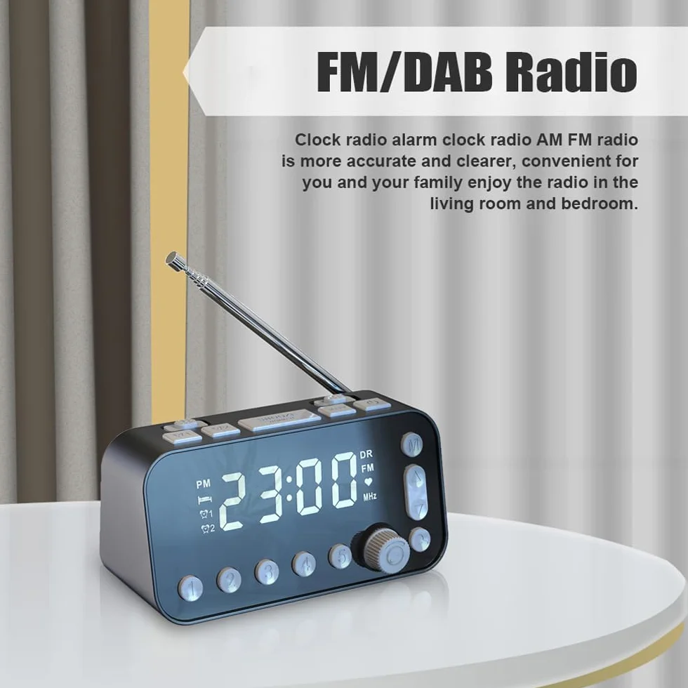 Radio Cyfrowy budzik Duży wyświetlacz LED 3,5 cala zasilany bateriami Regulowana głośność Radio Zegar FM/Dab z dwoma portami USB Podświetlany wyłącznik czasowy