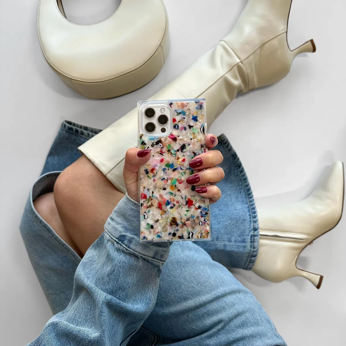 Flaunt Kwadratowe etui ochronne, kompatybilne z iPhone'em 16 Pro, kompatybilne z MagSafe i bezprzewodowym ładowaniem, testowane upadkowo i odporne na wstrząsy, oficjalne kwadratowe etui na telefon