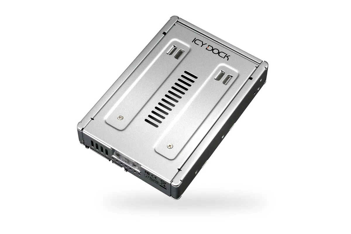 2,5 cala (6,4 cm) do 3,5 cala (8,9 cm) konwerter SATA SSD/HDD - w całości z metalu - Icy Dock EZConvert Pro MB982SP-1S
