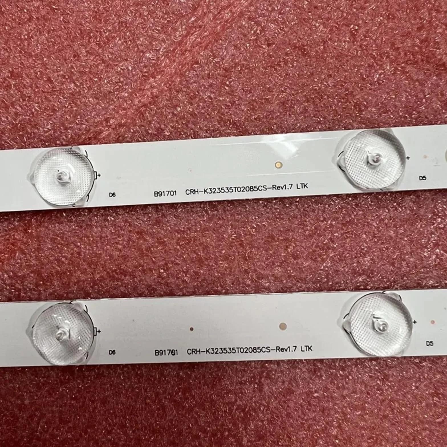 Listwa oświetleniowa LED 8LED kompatybilna z LED32H8 ZK32D08-ZC21FG-03 05 02 CRH-K323535T02085CS 2pcs