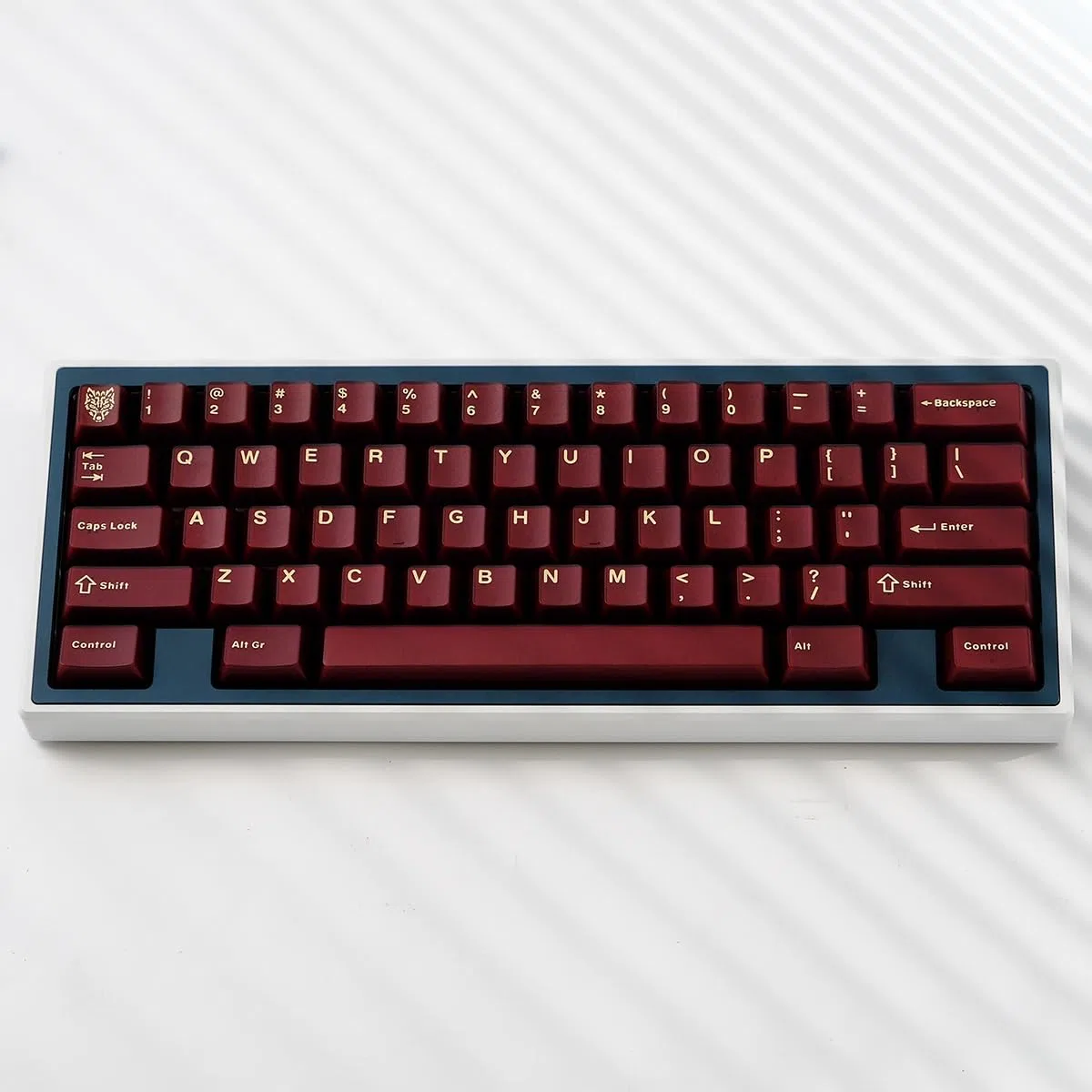 114 klawiszy PBT Doubleshot nasadki klawiszy profil wiśni półprzezroczyste czerwone nasadki na klawisze zestaw pasuje do 60% 65% 75% Cherry Mx przełączników klawiatury mechanicznej