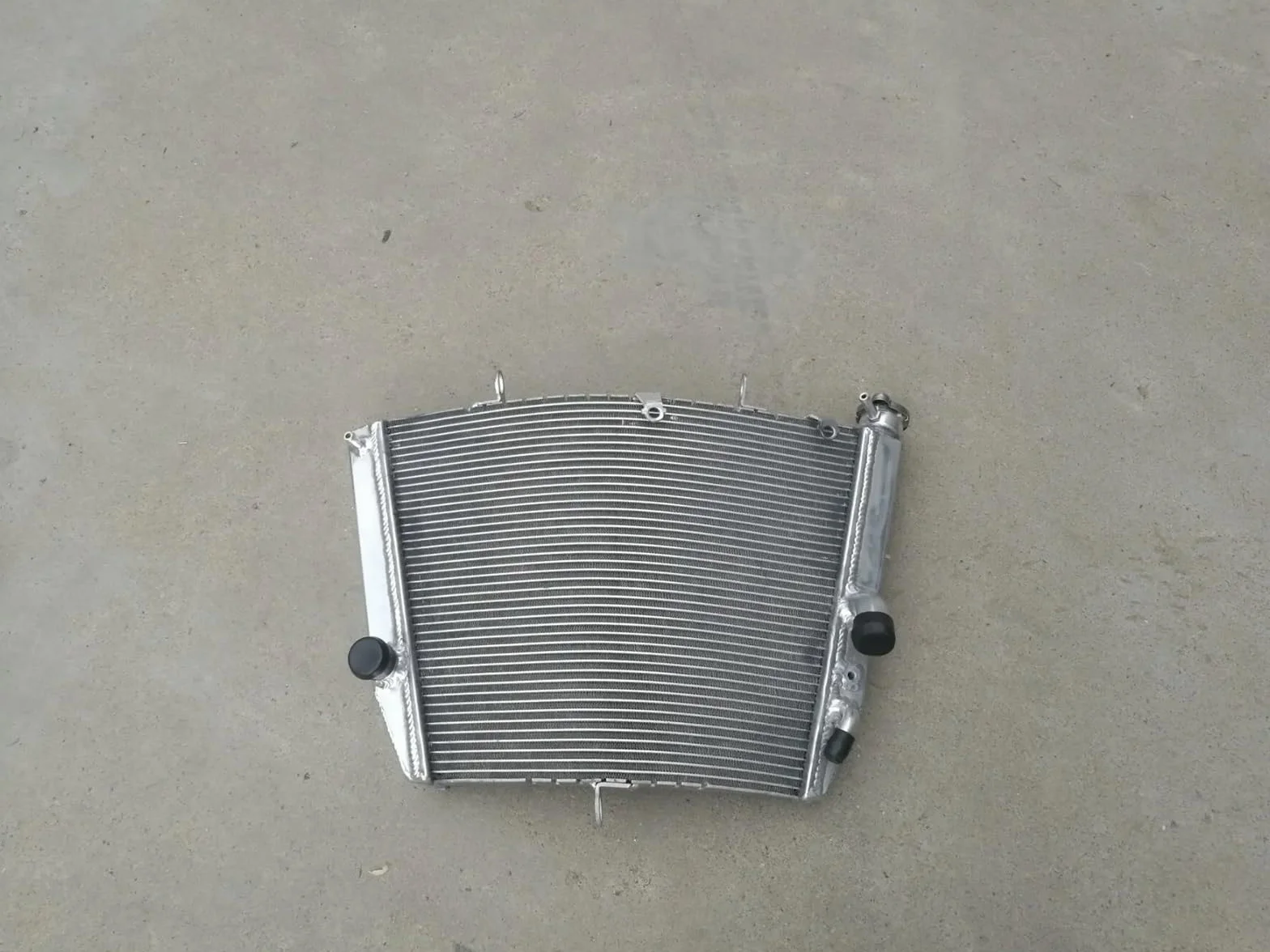 Radiatora Steam Deck Pasuje Do 2006-2015 Suzuki GSXR600 GSXR750 K6 K7 GSXR 600 750 Aluminiowa Chłodnica Chłodnicy Chłodzenie Płynu Chłodzącego 2006-2011 Aluminiowy radiator